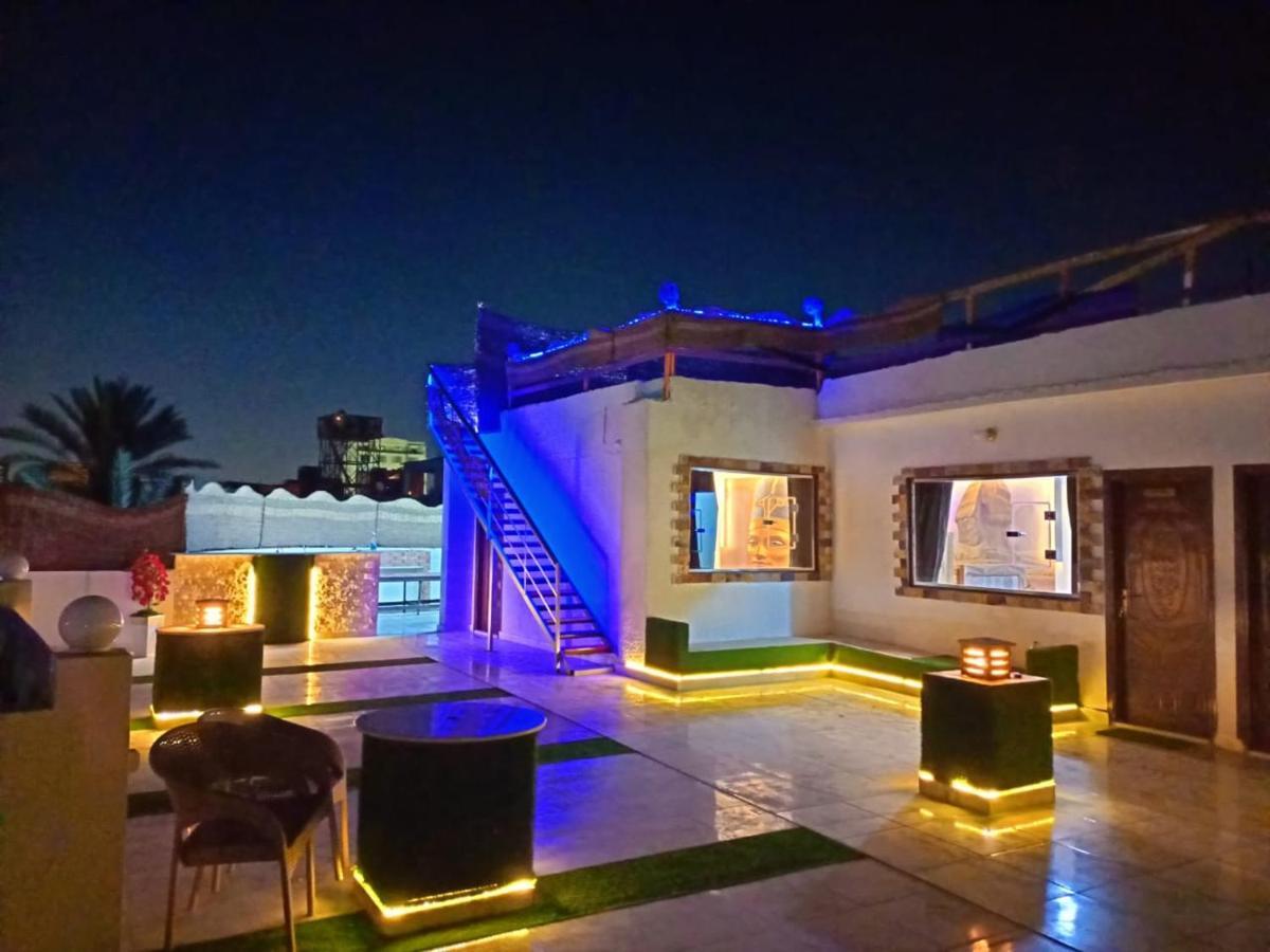 Nefertiti Pyramids View Hotel Kaherah Luaran gambar
